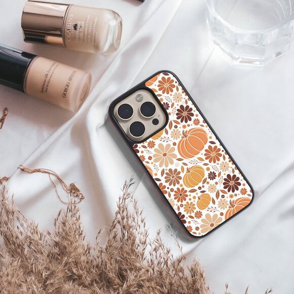 Halloween Phone Cover – iPhone 16, 15 Pro, Galaxy S25, S24, S24 Ultra, Pixel 9 - Picture 6 of 9